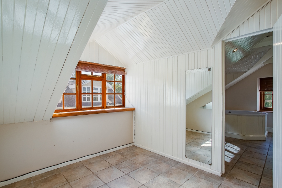 6 Bedroom Property for Sale in Paarl Rural Western Cape